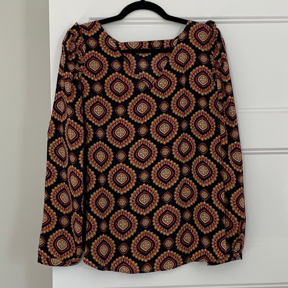 LOFT Medallion Ruffle Shoulder Top - Picture 6 of 8